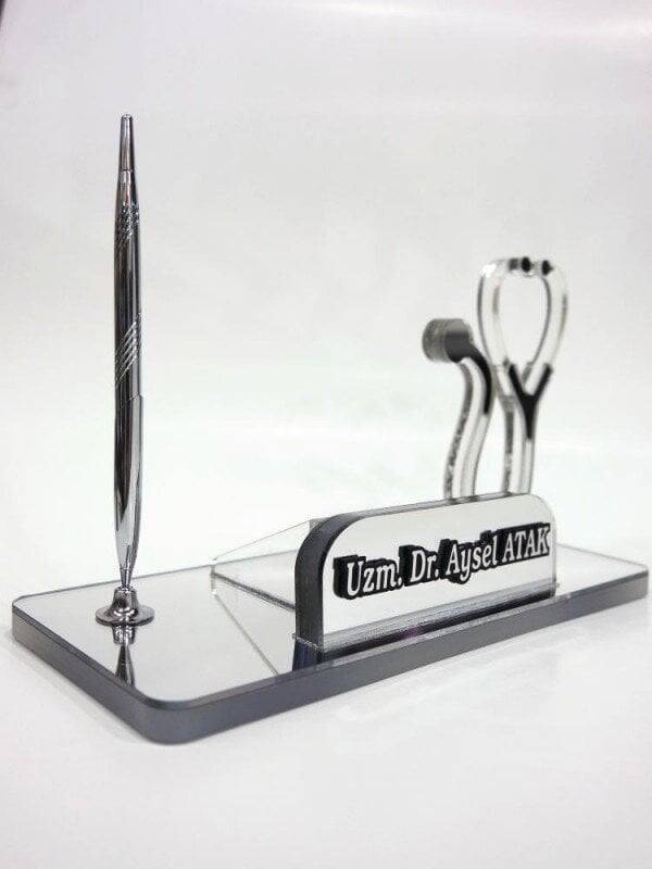 Gümüş Renk Doktora Özel Masa İsimlik - 1