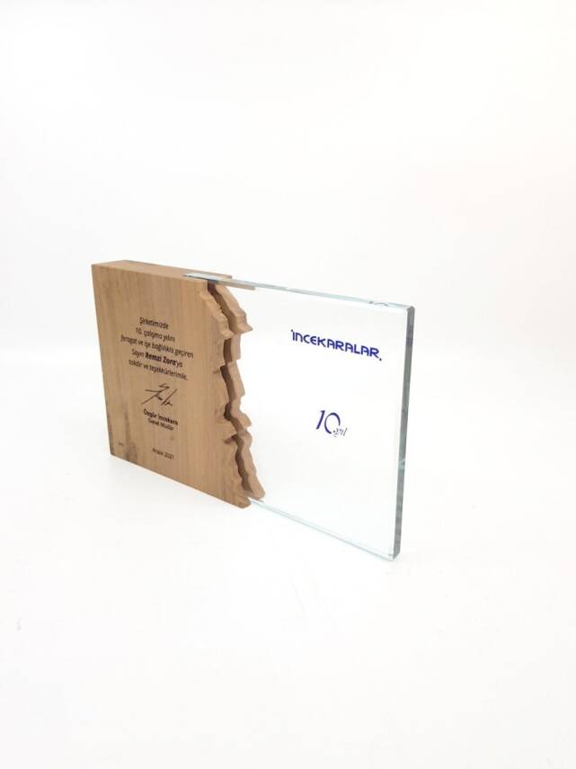 Hakiki ceviz vip plaket 12 cm - 1