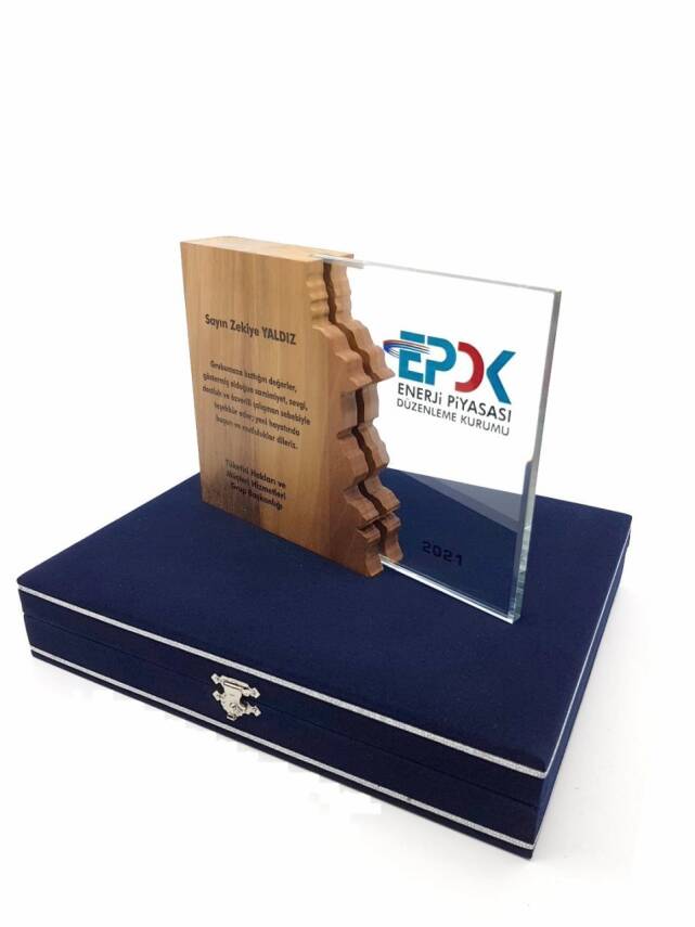 Hakiki ceviz vip plaket 15 cm - 1