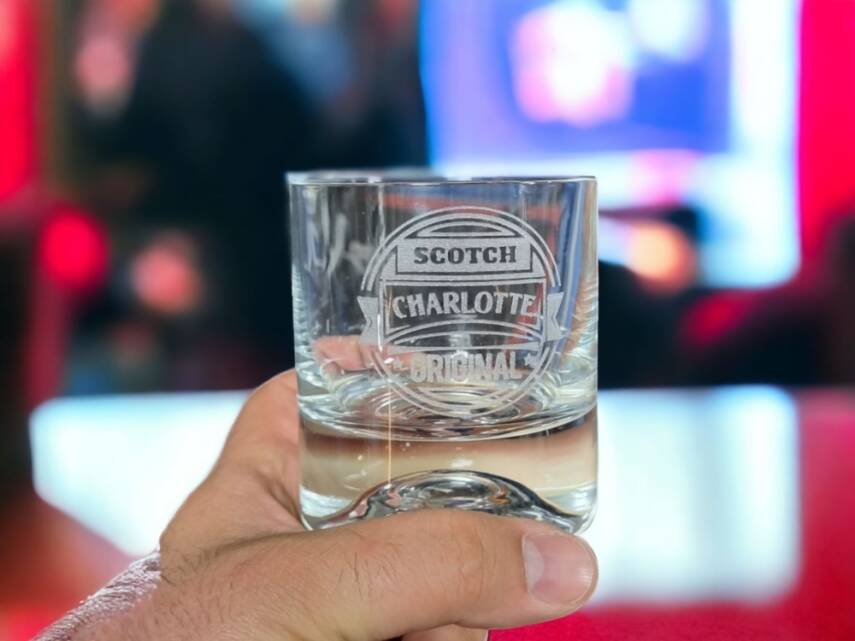 Kişiye Özel Siyah Ahşap Kutulu Viski Seti - 3