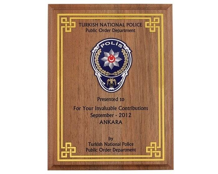 Polislere Özel Ahşap Plaket - 1
