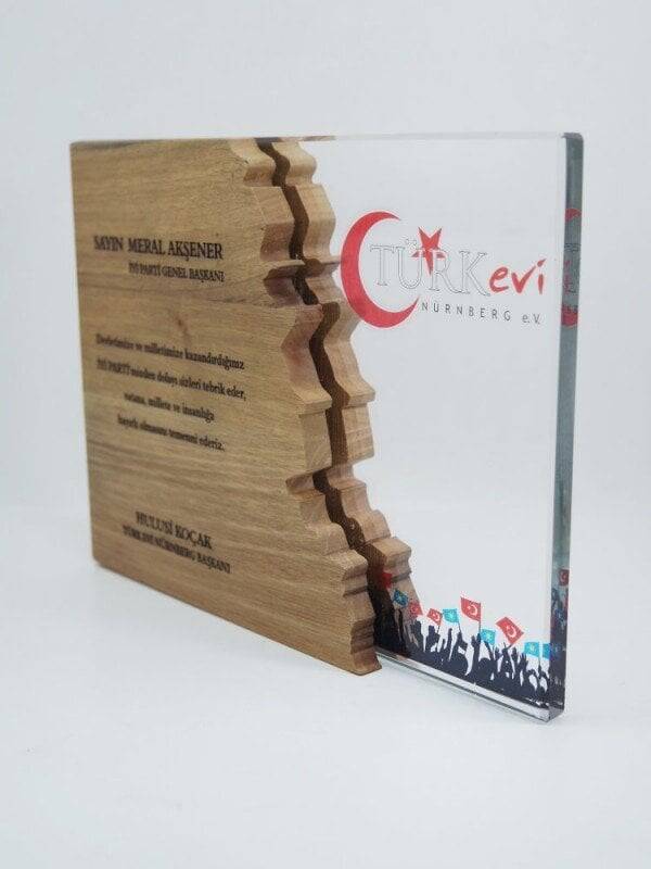 VIP Özel Üretim Plaket - 1